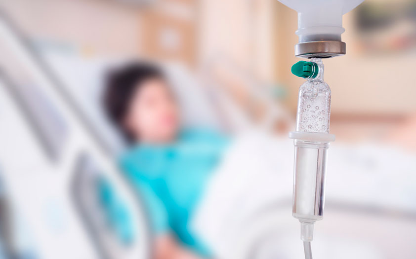Quimioterapia para cancer de pulmon - persona en la cama