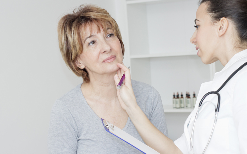 seguimiento y revisiones tras el cáncer de tiroides 