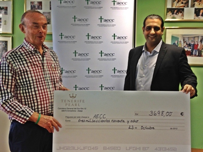 aecc Tenerife entrega donativo