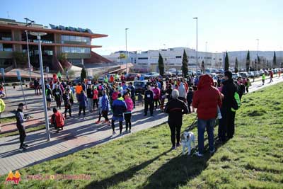 La I Carrera Solidaria del Consejo de Estudiantes de la Universidad de Alcalá aporta unos mil euros a la AECC  