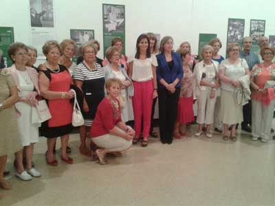 Exposición del 60 aniversario de la aecc en Aranjuez