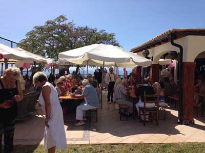 Terraza del Restaurante Azafrán