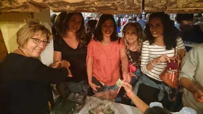 Cenicientos reúne a más de 300 personas en una fiesta solidaria contra el cáncer