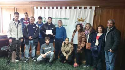 CFP María Auxiliadoray AECC León