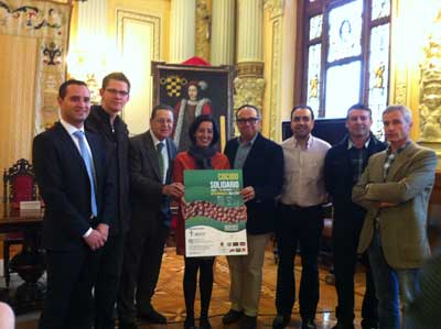 Presentación del Cocido Solidario aecc Valladolid