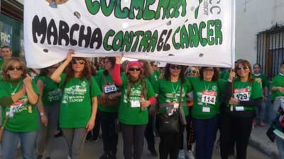 900 participantes protagonizan la II Marcha contra el Cáncer en el centro de Colmenar de Oreja