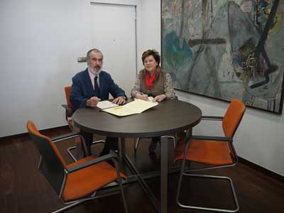 Firma de convenio aecc - Bizkaia y el Colegio Oficial de Farmaceúticos de Bizkaia
