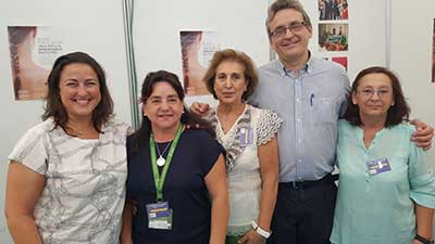 La AECC realiza cooximetrías y test de sensibilidad al sol en la XI Feria de la Salud de Fuenlabrada