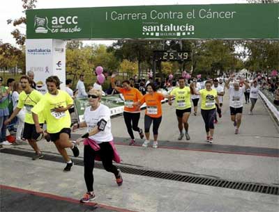 Más de 5000 corredores se unen en la 1ª carrera “aecc en marcha contra el cáncer”