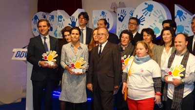 La aecc Madrid galardonada en la III edición de “Territorios Solidarios” del BBVA