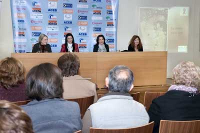 Cristina Nuño imparte esta charla con carácter preventivo