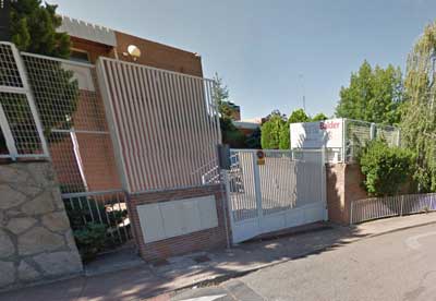 La AECC pone en entredicho la “normalidad” de consumir tabaco en una conferencia-taller en el Colegio Balder de Las Rozas