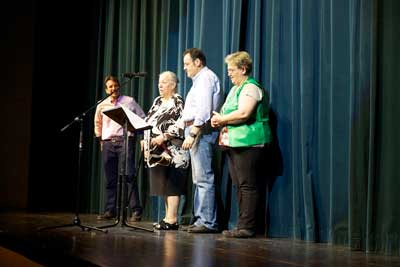 La Escuela de Danza ‘Siete Notas’ recauda en su festival fin de curso 700 euros para la AECC de Leganés