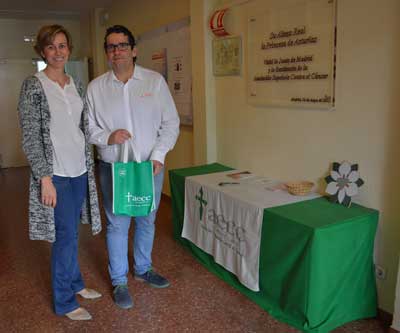 Autoescuela Lara aporta a la AECC más de 600 euros generados en su Campaña de Cáncer de Mama