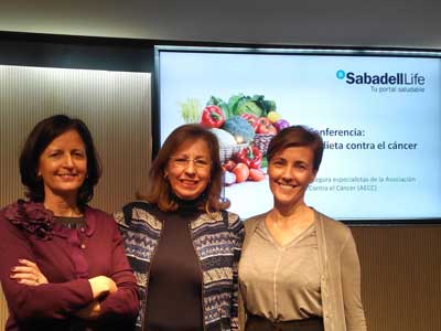 “Llevando una vida saludable podemos disminuir la incidencia de cáncer”, subraya la doctora Segura 