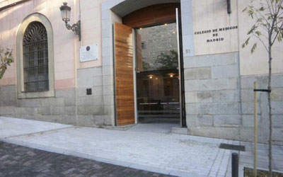 Los asistentes valoran con más de 8 puntos un curso de deshabituación tabáquica en medicina del trabajo impartido por la AECC  