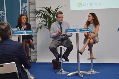 “Pocas cosas nos coartar la libertad como el tabaco”, señala el psicólogo de la AECC Pedro Aguilar en una jornada para dejar de 