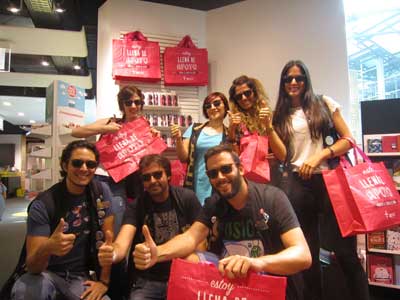 #súmatealrosa en las tiendas de FNAC Málaga y Marbella