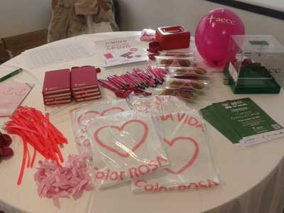 Campaña de mama y talleres de autoexploración en las empresas REPSOL y SANTALUCIA