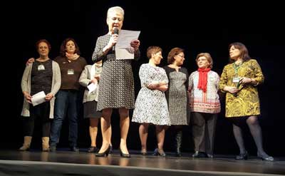 El Festival Benéfico de la AECC logra cubrir las 234 butacas de la Casa de la Cultura de Mejorada del Campo