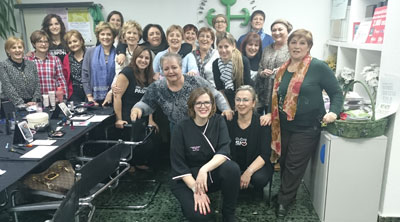 Taller de cosmética y cuidados estéticos