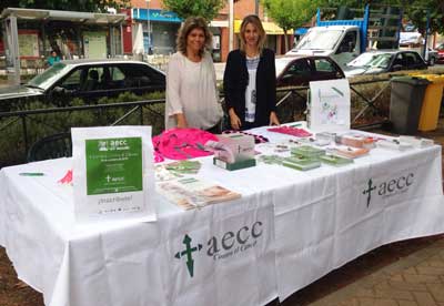 La VIII Feria de Asociaciones cuenta una edición más con la participación de la AECC