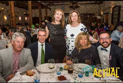 Un centenar y medio de comensales asiste a la III Cena Benéfica de la AECC de Rivas-Vaciamadrid 