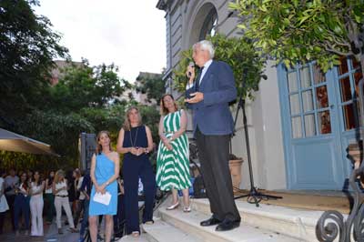 La segunda edición del cóctel benéfico del Hotel AC Santo Mauro vuelve a apuntar su solidaridad hacia la AECC