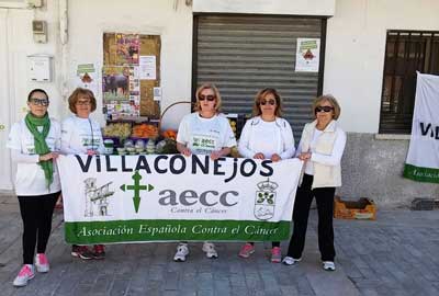 Un centenar de vecinos de Villaconejos camina en la IV Marcha contra el Cáncer de Colon