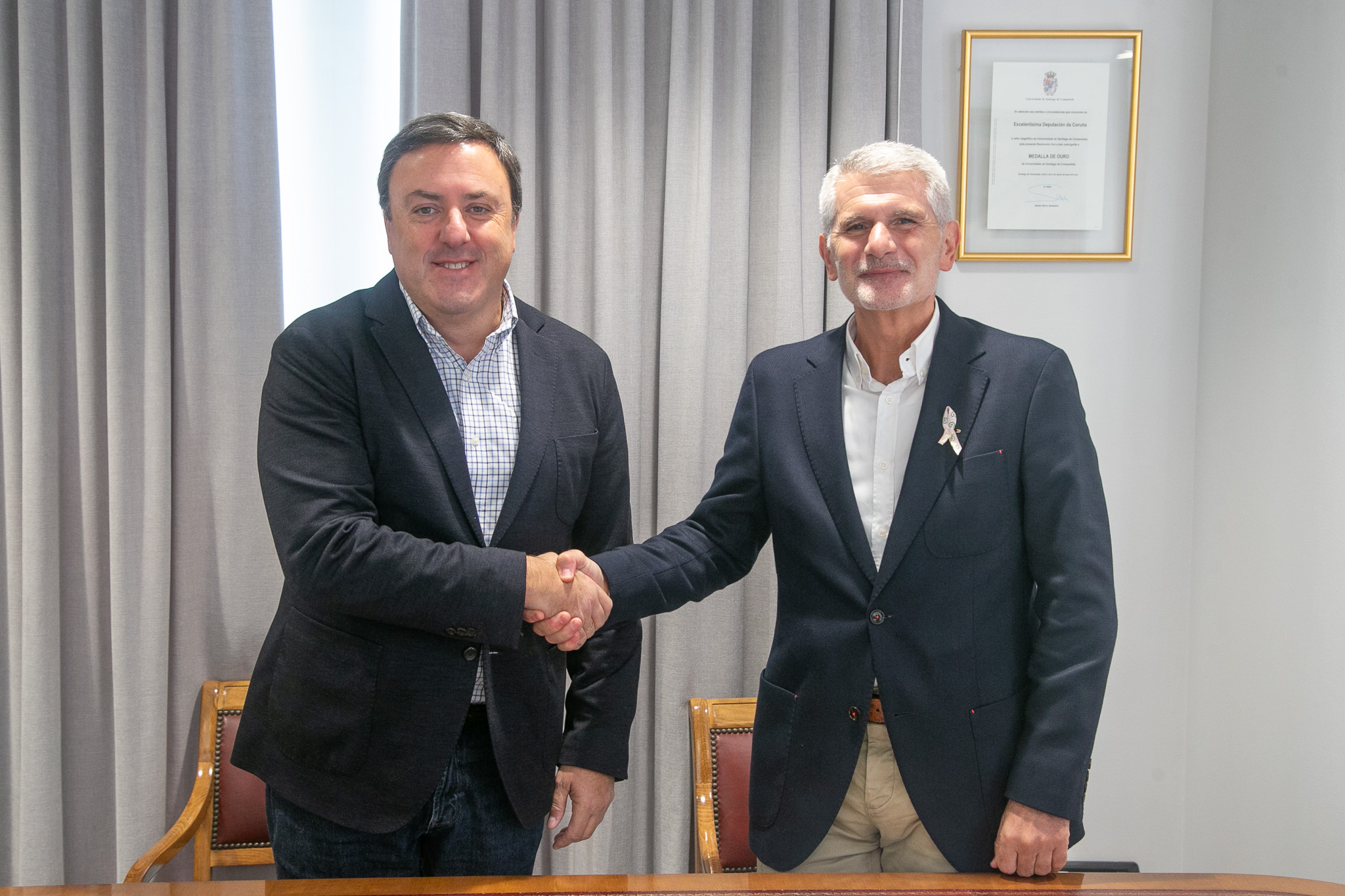O Cancer La Asociación Española Contra el Cáncer y la Diputación de A Coruña ...