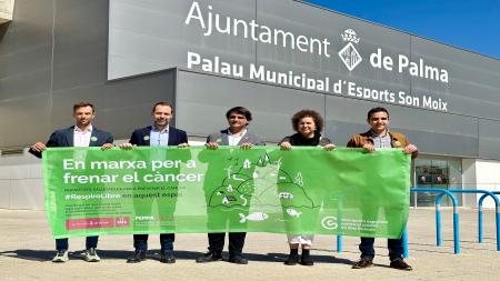 Presentación oficial del Palau Municipal d'Esports de Son Moix como nuevo 'Espacio Sin Humo', a la que asistieron diversos representantes institucionales de Palma y nuestro presidente en Illes Balears, Dr. José Reyes.