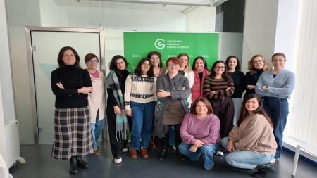 Equipo profesional de Atención al Paciente de la Asociación en la provincia de A Coruña