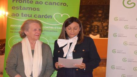 La inauguración contó con de Otilia Mourelo y Emilia Morandeira, de la Junta Provincial de la Asociación