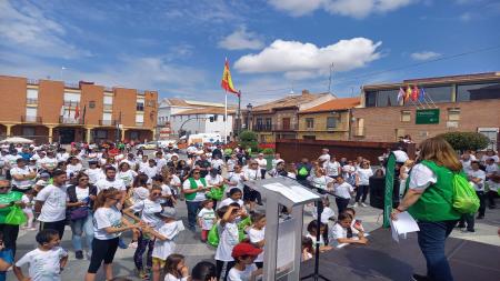 La plaza de la Constitución vivió el domingo una fiesta frente al cáncer en su sexta edición.