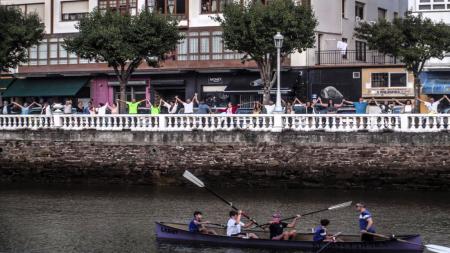 Cadena humana en Cedeira