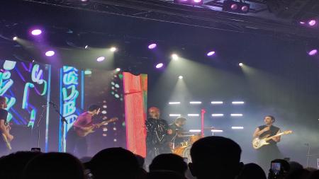 Miss Caffeina reunió a más de un millar de espectadores en la Sala La Riviera.