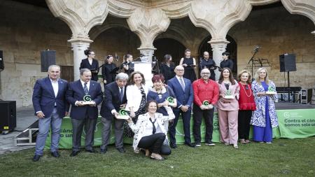 Foto familia premiados