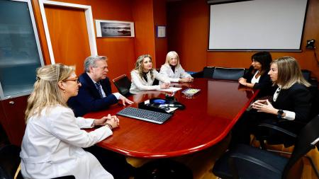 Encuentro de la Asociación en Ferrol con el conselleiro de Sanidad