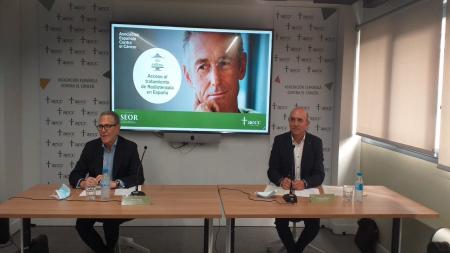 Ramón Reyes y el Dr. Jorge Contreras