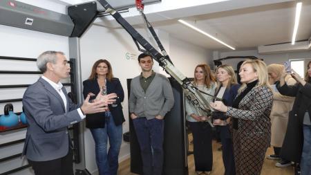 Momento de la presentación de la Unidad de Ejercicio Físico Oncológico