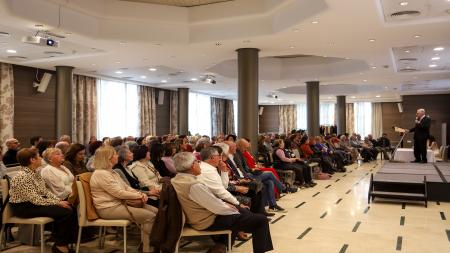 Valencia reconoce la labor esencial de su voluntariado contra el cáncer
