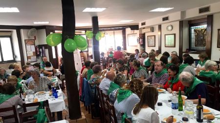 Comida solidaria en Jostallu