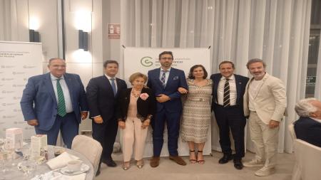 De izquierda a derecha, Juan Ignacio Cabrera, José de la Uz, Mercedes Muro, Guillerno de Cárcer, Isabel Bauluz,  José Luis San Higinio y David Santos. 