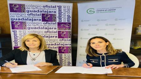 Momento de la firma del convenio 