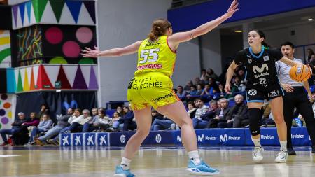 El pabellón Magariños albergó el Spar Girona frente al Movistar Estudiantes de la Liga Femenina Endesa de Baloncesto.