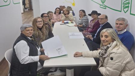 Visita a la Junta Local de Ribeira