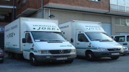 Mundanzas y Transportes Jose se encarga de la entrega y recogida de manera gratuita 