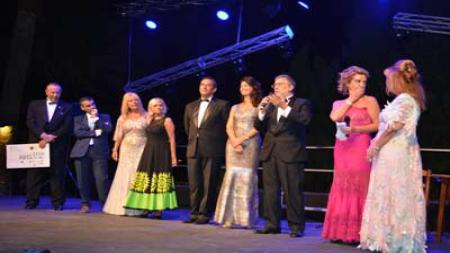 cena de gala de AECC Marbella