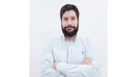 Dr. Álvaro Artiga