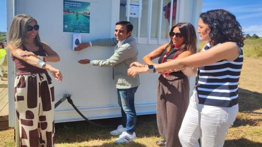 Dispensadores de crema solar en Ferrol